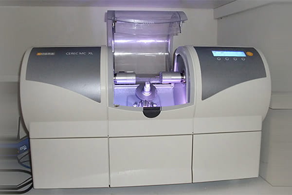 Cerec Milling Machine